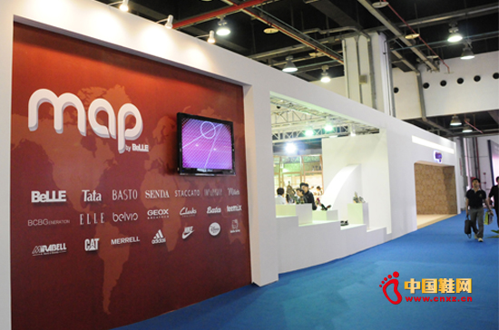 �Ϻ�Ьչ�硰�Ϸǡ� �^����չ�̡����\��_��