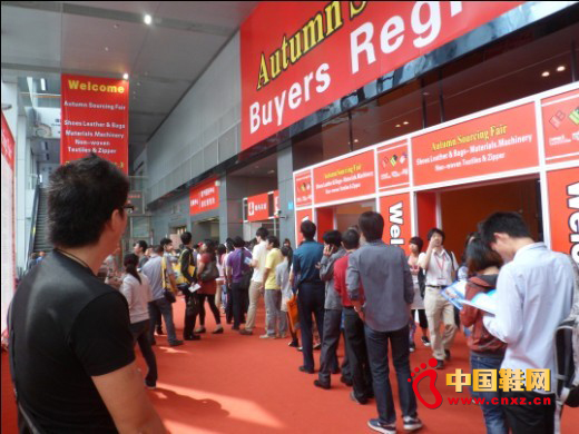 2012�V�݇��HЬչ-Ƥ��Ь��Ь�Cչ