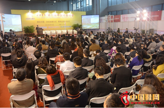 Ь�I�����I�cͻ�����۽�4��2�գ�2��