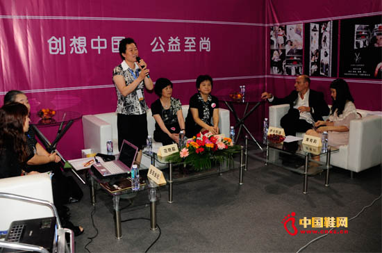 ��100���Ϻ�Ь�IƤ��չ