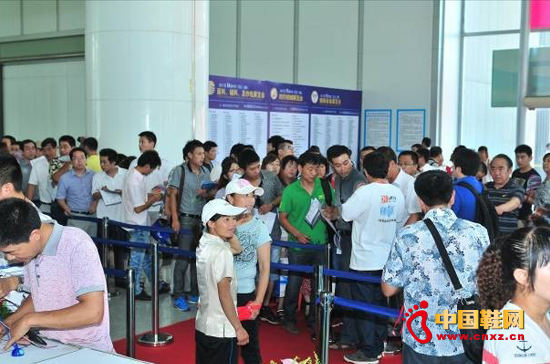 2012��13���Ї�(���u)���HƤ�Ь�C��Ь��չ�[��8